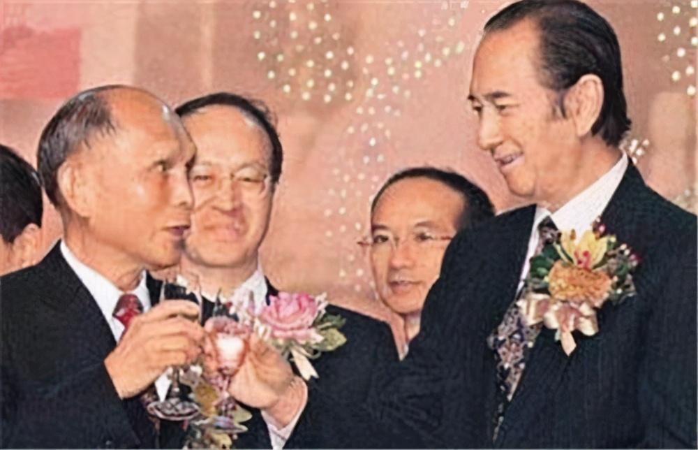 新澳门2025年正版免费要钱树,详细解读落实方案_MP75.733