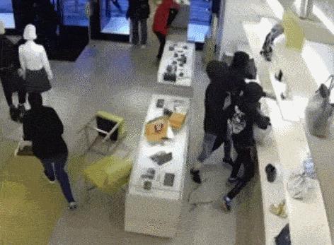 火箭弹最新动态，技术革新与未来发展趋势