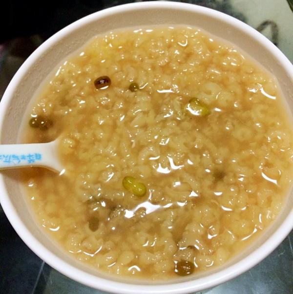 最新绿豆粥制作与品鉴体验