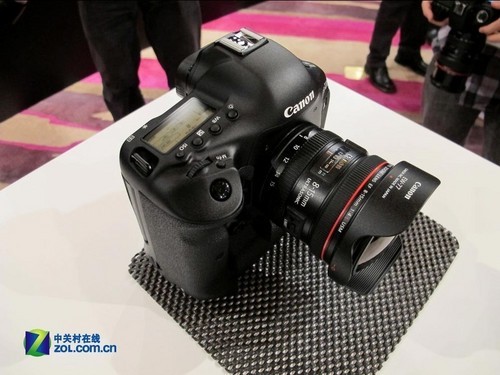 佳能EOS 1D系列新机型，性能与创新的巅峰之作
