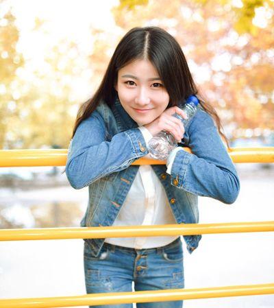 最新中长发发型女，时尚魅力与多变风格的完美融合风采展示