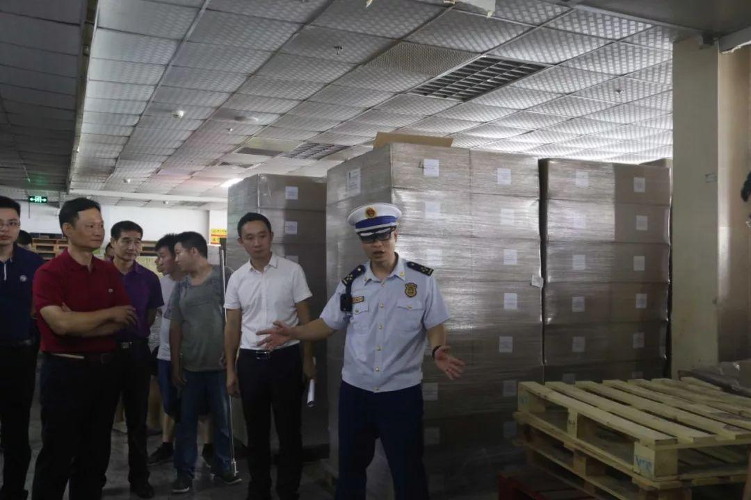 厦门海沧火灾最新情况解析，事故原因调查与救援进展全程关注