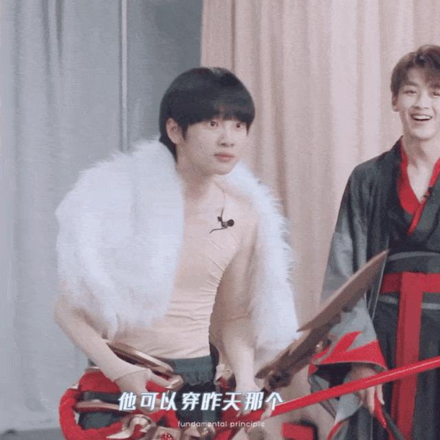 肖战最新吃播盛宴，美食与魅力的完美交融