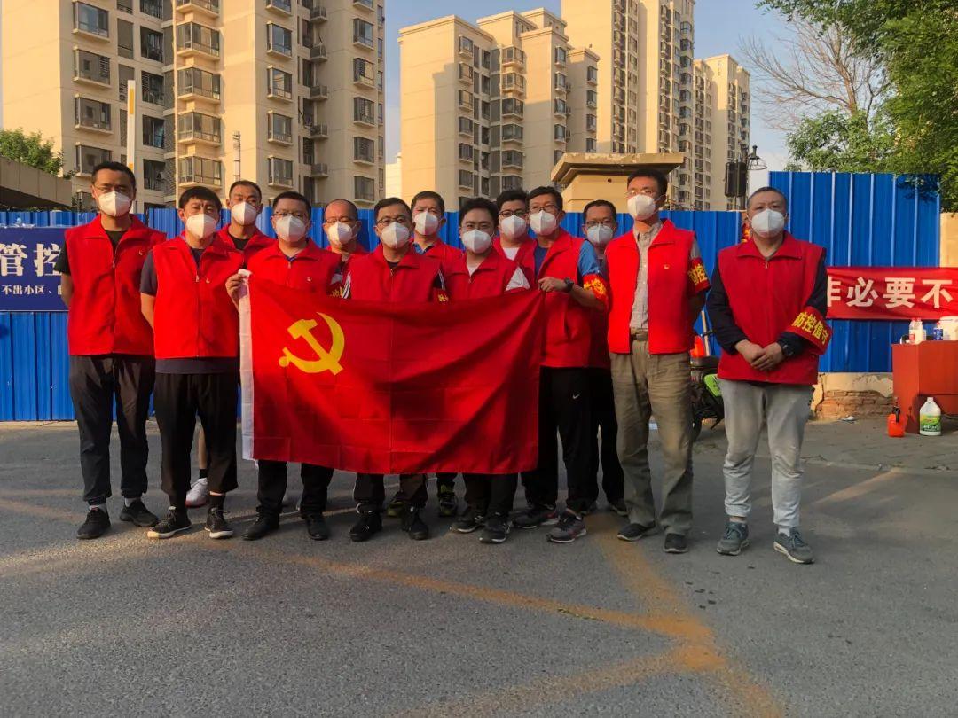 疫情新常态下的生活挑战与希望，适应与前行