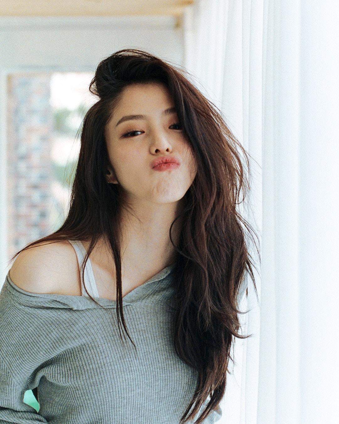 韩素希最新壁纸，美丽与灵感的源泉探索