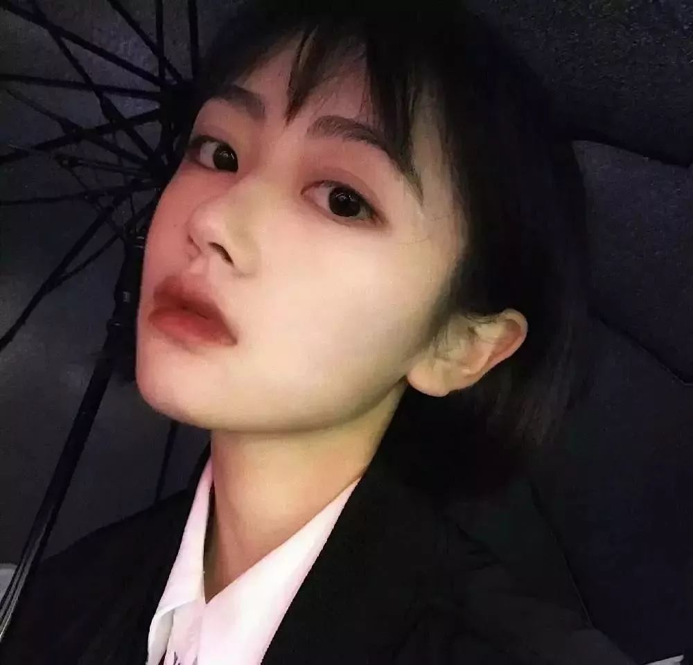 精选推荐，最新款女真人头像推荐