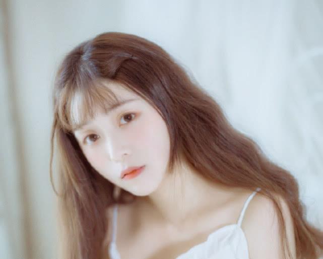 抖音最新粤语歌曲风潮席卷，粤语歌坛掀起新一轮热潮